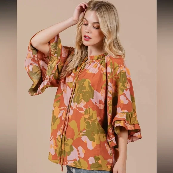 Boho Floral Print Split Mock Neck Blouse - Picture 4 of 5
